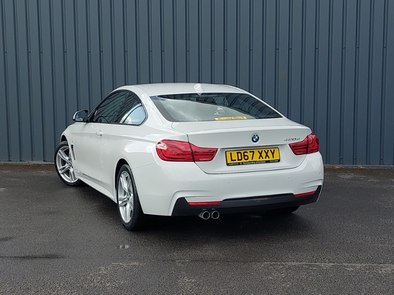 BMW 4 Series 420D 190 M Sport Professional Media White #2