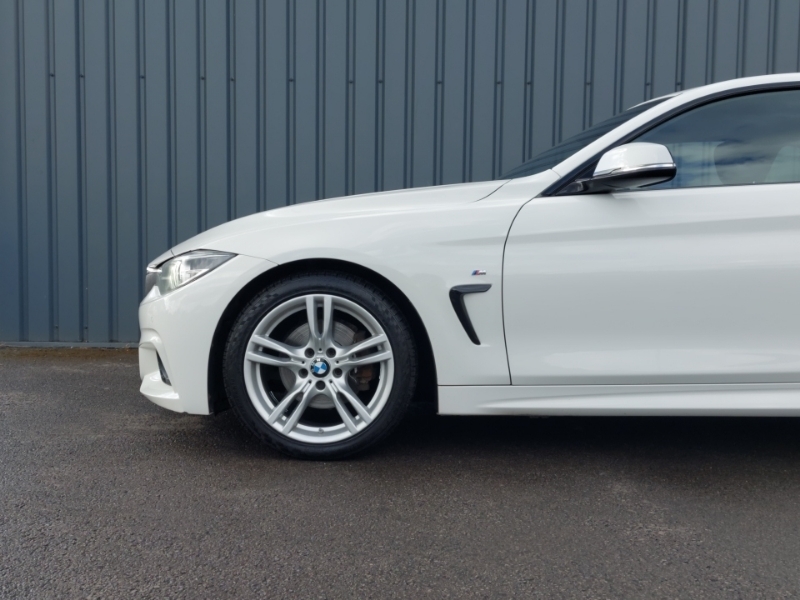 BMW 4 Series M Sport Black #19