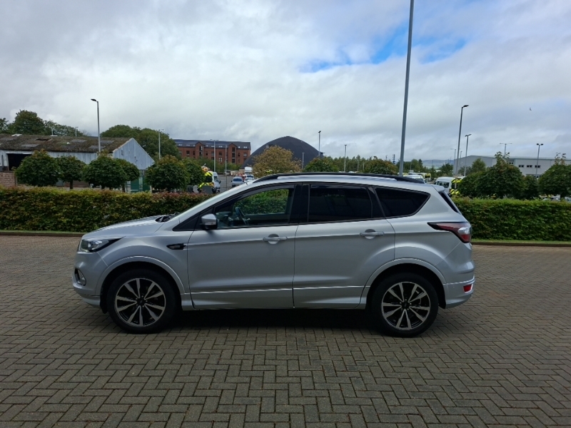 Ford Kuga 1.5 Ecoboost St-line 2Wd Silver #4