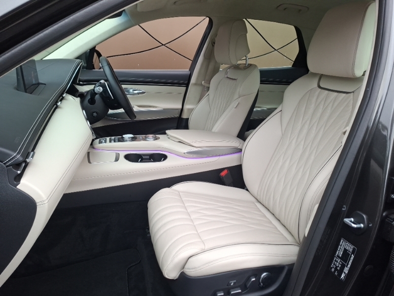 Genesis GV70 2.2D 201 Luxury Awd Grey #5