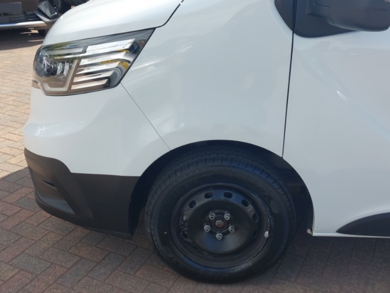 Renault Trafic Ll30 Blue Dci 170 Extra Sport Safety Van Edc #19