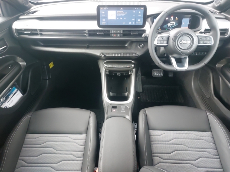 Jeep Avenger 1.2 E-awd E-hybrid Overland Dct Black #3