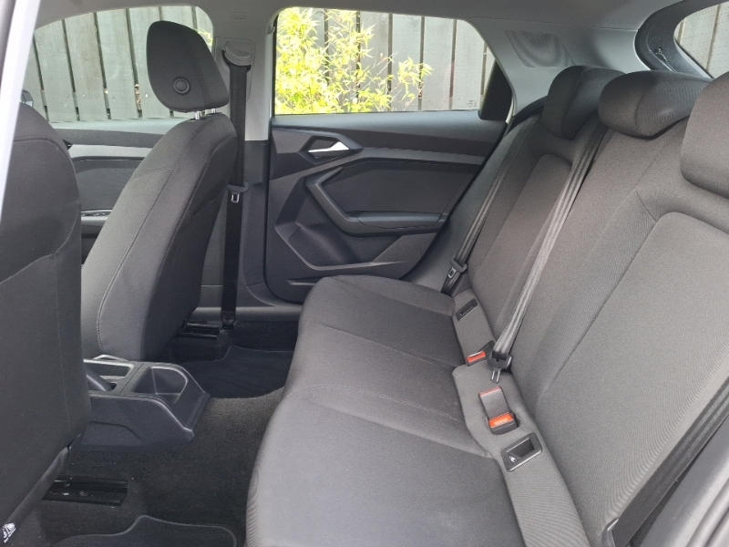 Audi A1 25 Tfsi Technik White #6