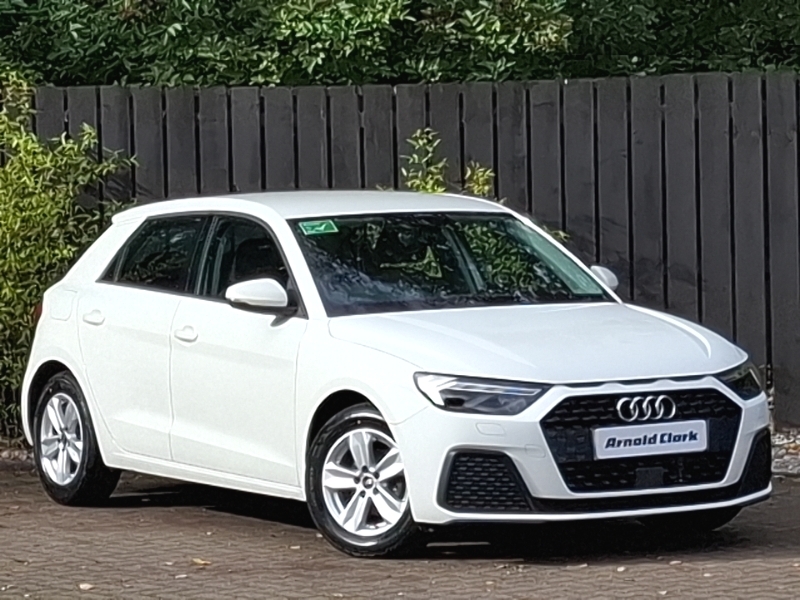 Audi A1 25 Tfsi Technik White