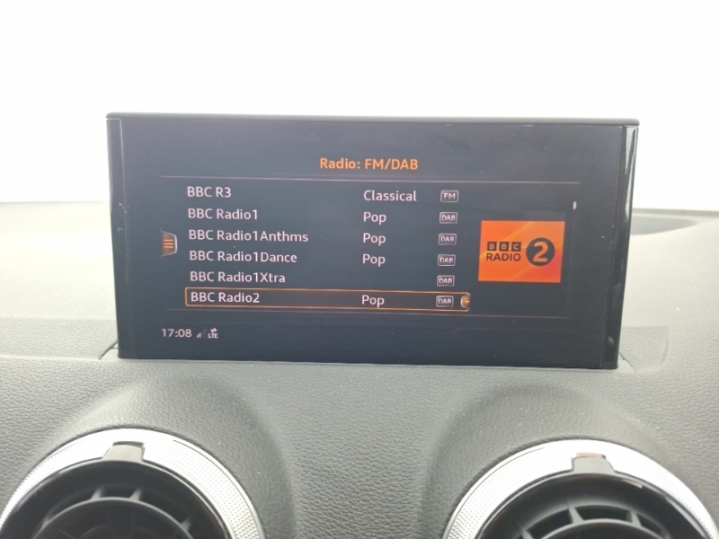 Audi Q2 S Line 35 Tfsi 150 Ps S Tronic Grey #11