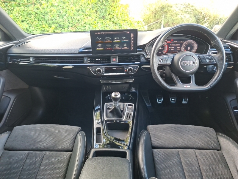 Audi A4 35 Tfsi Black Edition Blue #3