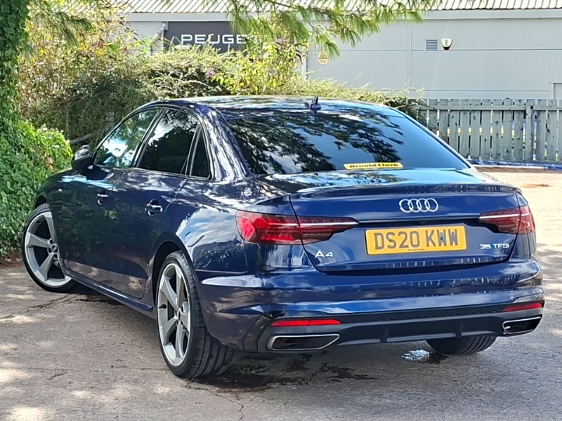 Audi A4 35 Tfsi Black Edition Blue #2