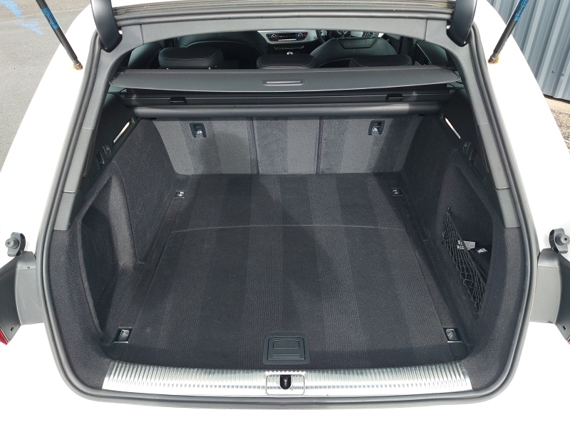 Audi A4 Avant 2.0 Tdi Ultra S Line Euro 6 Ss White #17