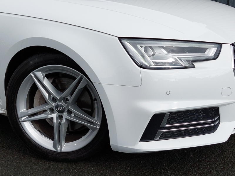 Audi A4 Avant 2.0 Tdi Ultra S Line Euro 6 Ss White #19