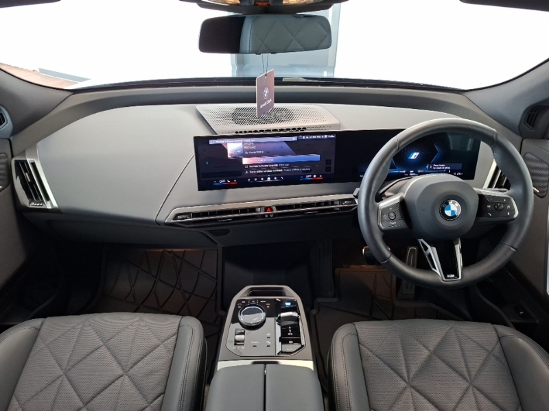BMW iX 300Kw Xdrive45 M Sport 101Kwh Blue #3