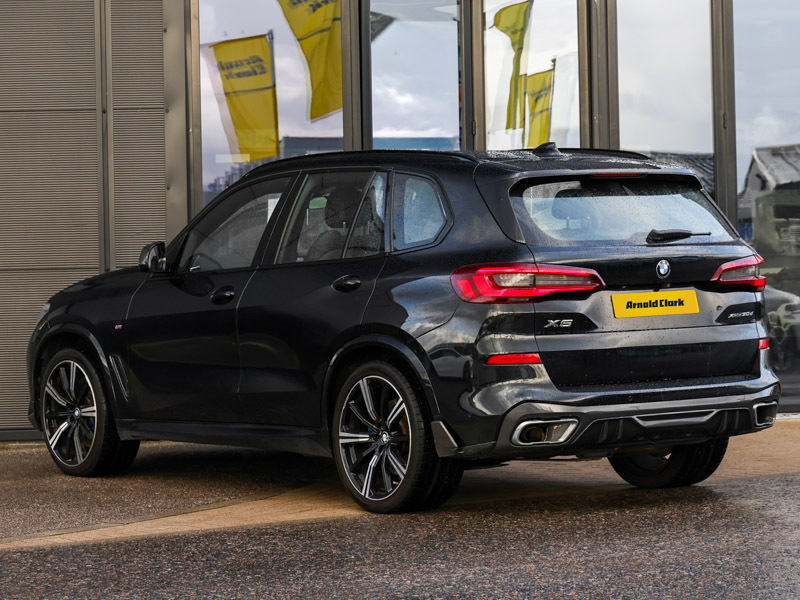 BMW X5 Xdrive30d M Sport Black #2