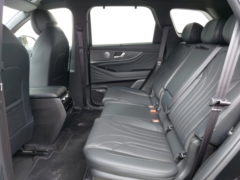 Chery Tiggo 9 1.5T Phev Summit Dht Awd Black #6