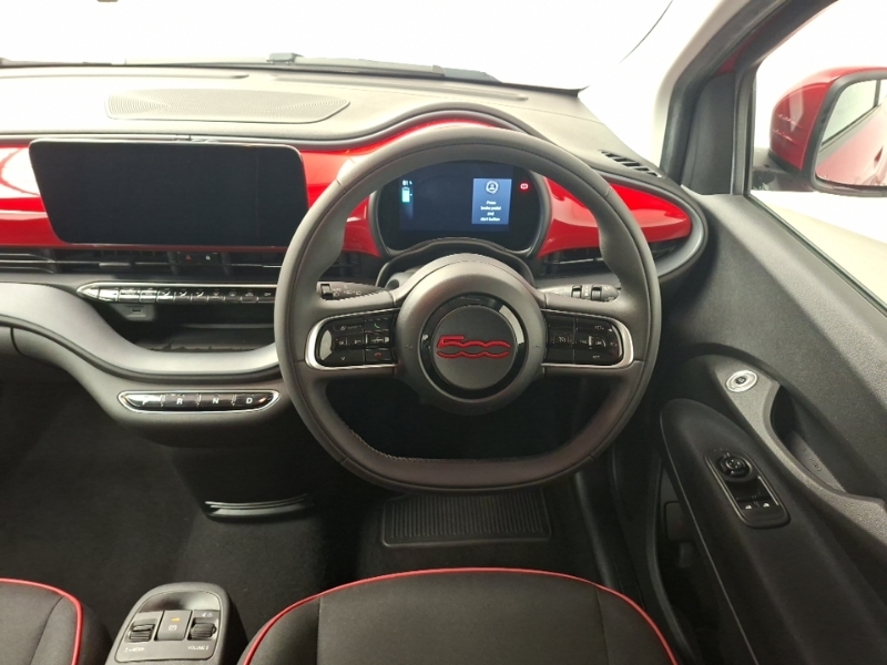 Fiat 500 500 Dolcevita Mhev Red #8
