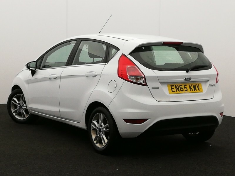 Ford Fiesta 1.0 Ecoboost Zetec White #2