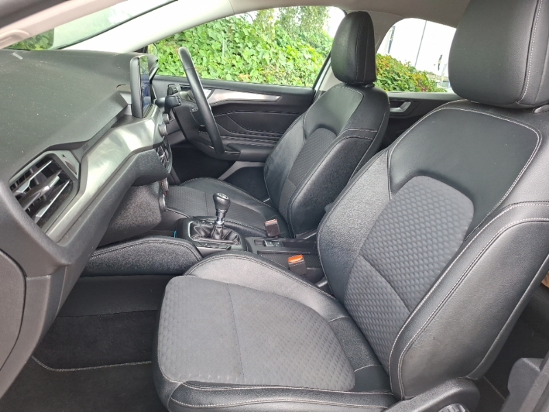 Ford Focus 1.0 Ecoboost Hybrid Mhev 125 Titanium X Ed White #5