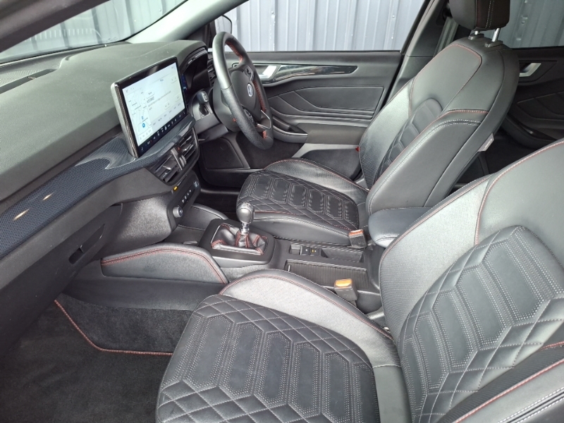 Ford Focus 1.0 Ecoboost St-line X Black #5