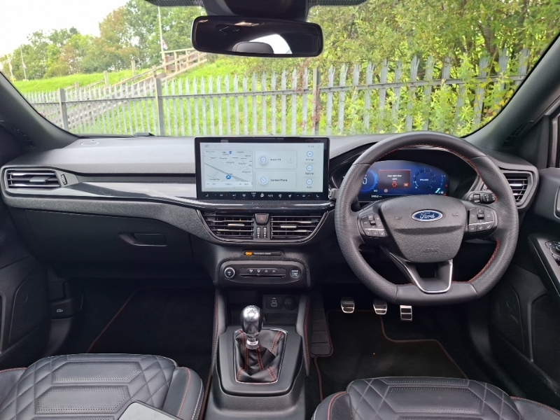 Ford Focus 1.0 Ecoboost Hybrid Mhev 155 St-line X White #3