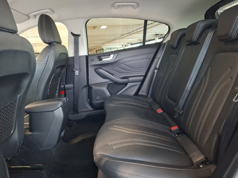 Ford Focus 1.0 Ecoboost 125 White #6