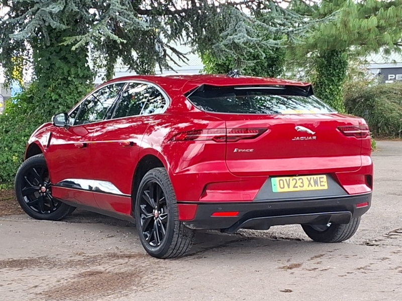 Jaguar I-Pace 294Kw Ev400 Se 90Kwh 11Kw Charger Red #2
