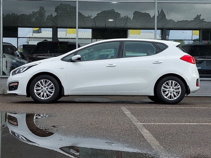 Kia Ceed 1.4 1 White #4