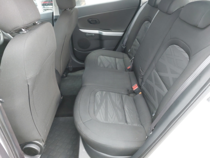 Kia Ceed 1.4 1 White #6