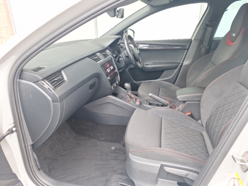 Skoda Octavia 2.0 Tdi Cr Vrs Dsg 7 Speed Black Pack Grey #5