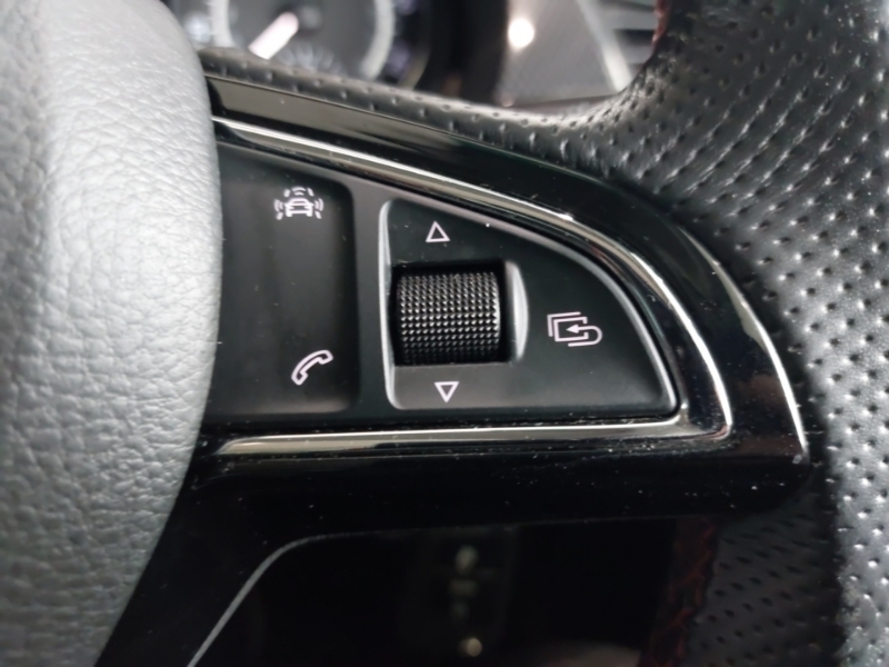 Skoda Fabia 1.2 Tsi Se L Dsg Black #13