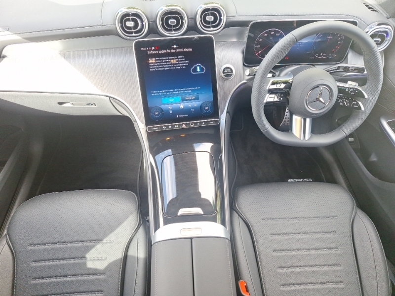 Mercedes-Benz GLC Class Glc 300De 4Matic Amg Line Premium 9G-tronic Black #3