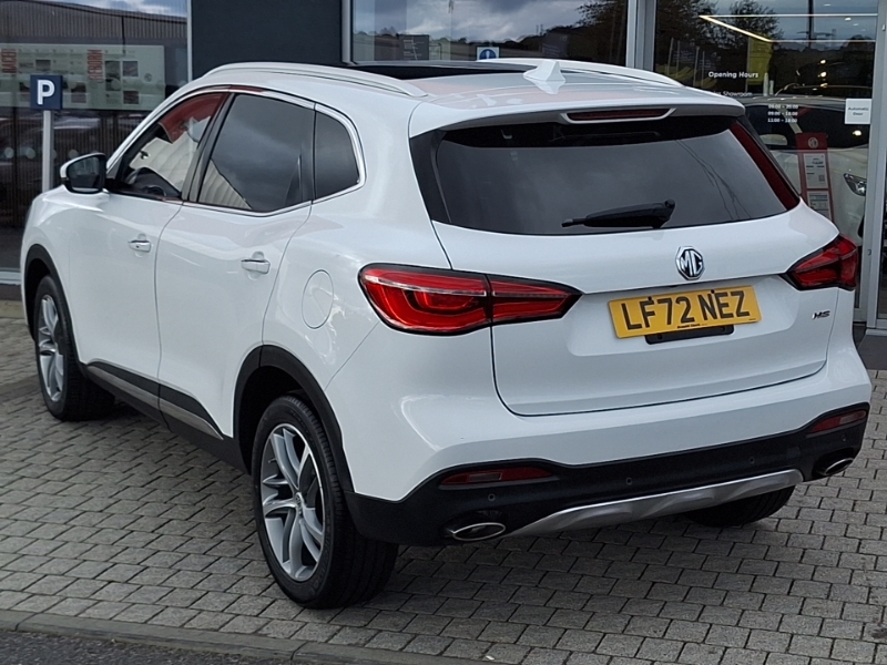 MG HS 1.5 T-gdi Exclusive White #2