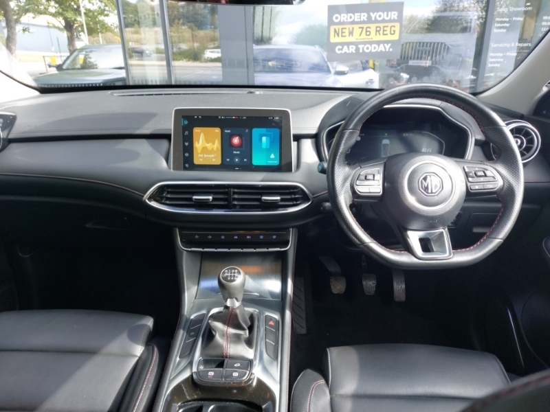 MG HS 1.5 T-gdi Se Silver #3