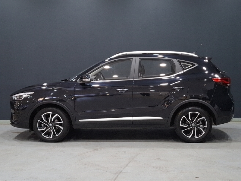 MG ZS 1.0T Gdi Exclusive Black #4