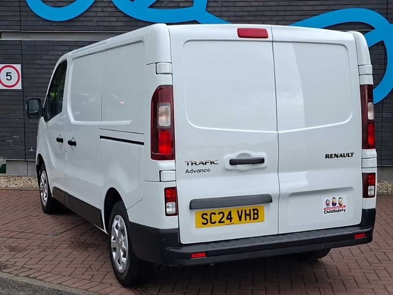 Renault Trafic Sl30 Blue Dci 130 Advance Safety Van White #2