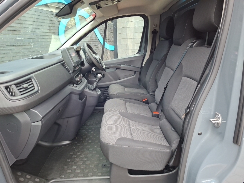 Renault Trafic Sl30 Blue Dci 130 Advance Van Grey #5