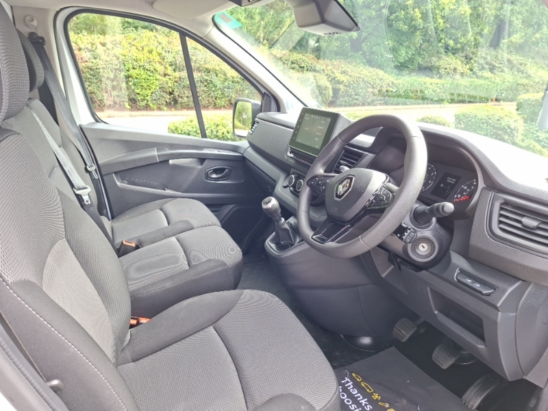 Renault Trafic Sl30 Blue Dci 130 Advance Van White #3