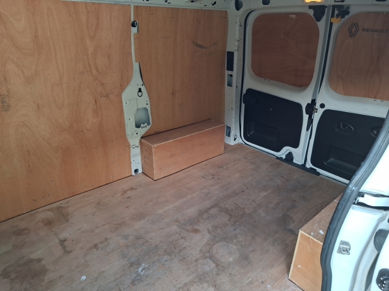 Renault Trafic Sl30 Blue Dci 130 Advance Van White #6