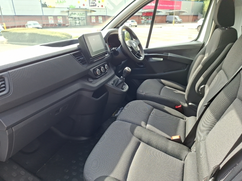 Renault Trafic Sl30 Blue Dci 130 Advance Van White #5