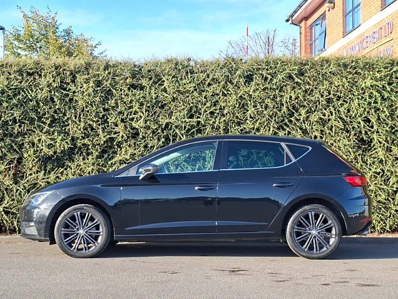 Seat Leon 2.0 Tdi 150 Xcellence Lux Ez Dsg YP20BFY Black #4