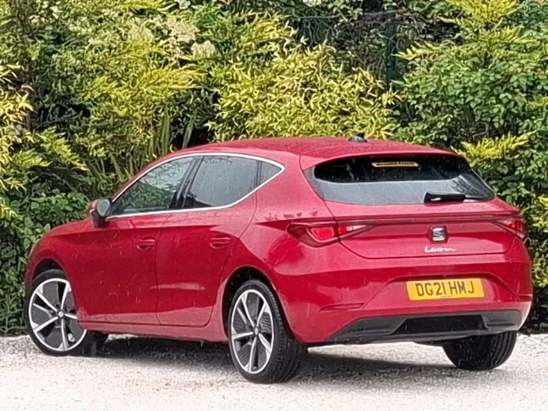 Seat Leon 1.5 Etsi 150 Xcellence Lux Dsg Red #2