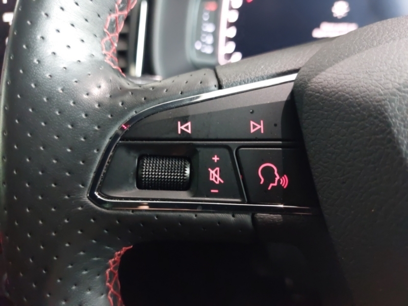 Seat Ateca Seat Ateca 2.0 Tdi 150 Fr Sport Ez Dsg 4Wd Black #12
