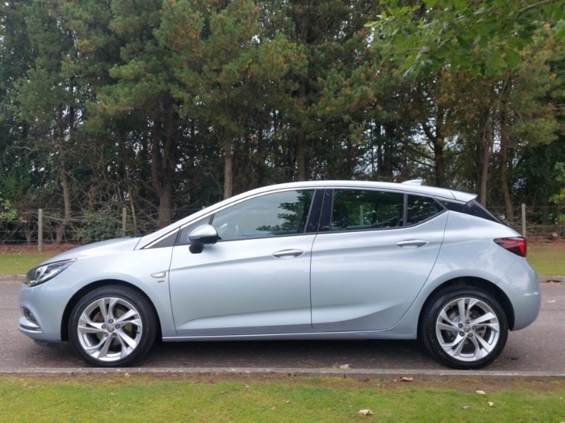 Vauxhall Astra 1.4T 16V 150 Sri Nav Silver #4