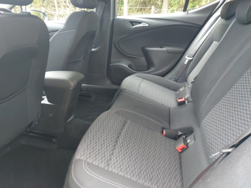 Vauxhall Astra 1.4T 16V 150 Sri Nav Silver #6