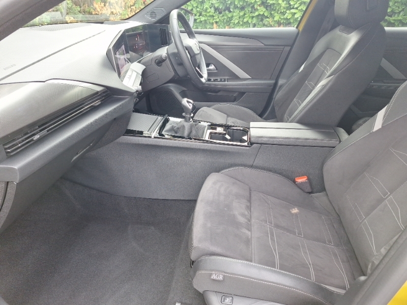 Vauxhall Astra 1.2 Turbo 130 Ultimate Black #5