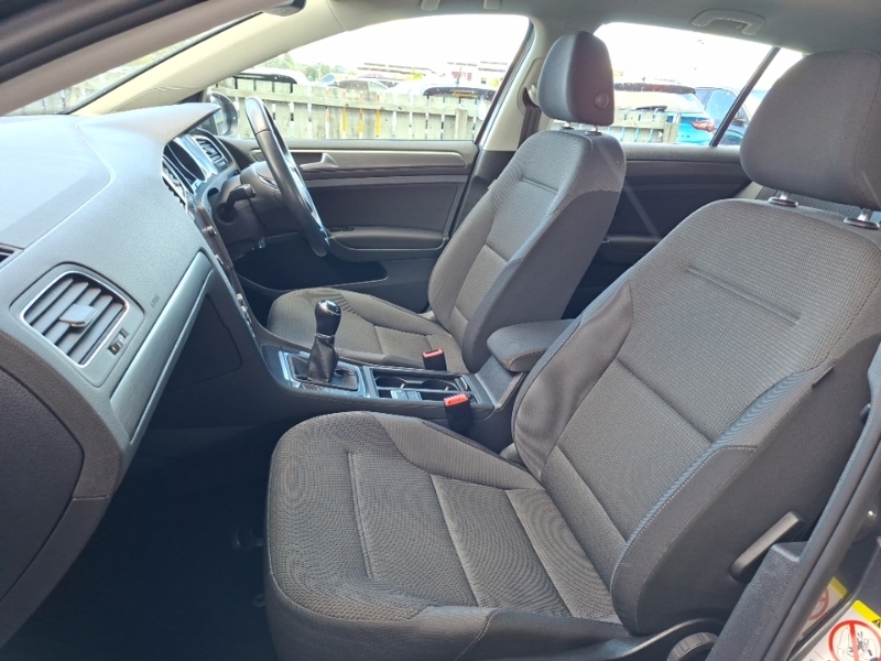 Volkswagen Golf 1.0 Tsi 110 Se Nav Grey #5