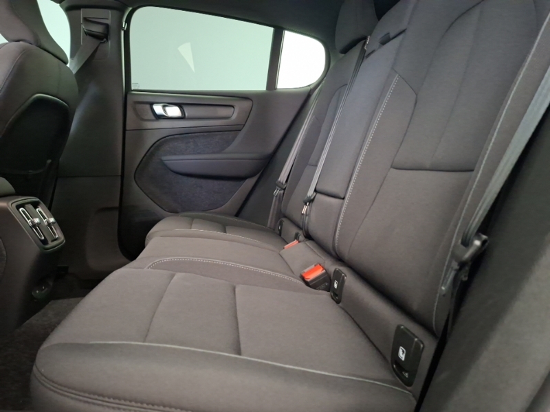Volvo C40 170Kw Recharge Plus 69Kwh Black #6