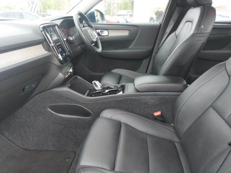 Volvo XC40 2.0 D4 190 Inscription Pro Awd Geartronic Blue #5