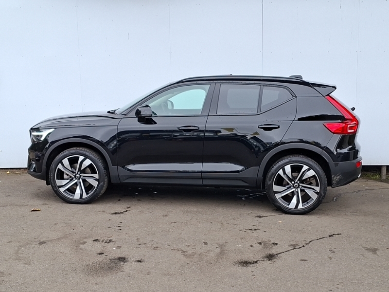 Volvo XC40 2.0 B4p Ultra Dark Black #4