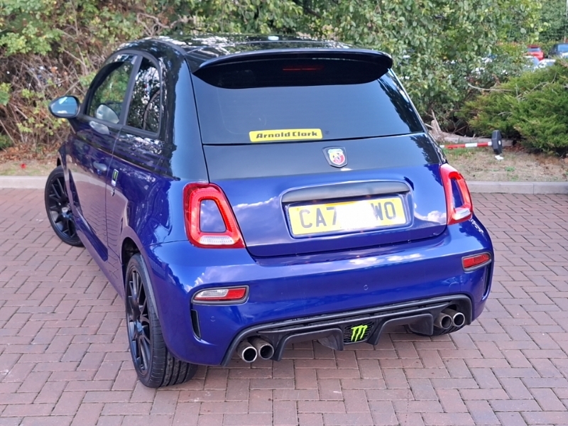 Abarth 595 1.4 T-jet 165 Monster Yamaha 70Th Anniversary Black #2