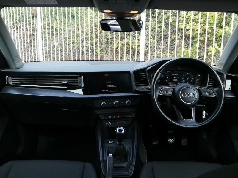 Audi A1 25 Tfsi Technik Red #3