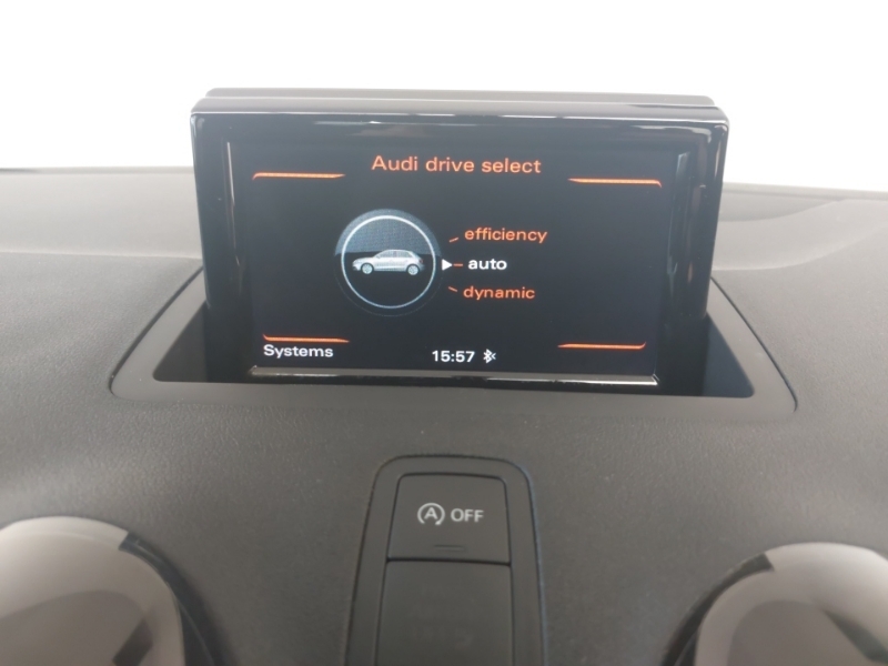 Audi A1 1L Sport Black #9
