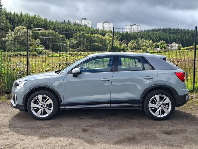 Audi Q2 35 Tfsi S Line Grey #4
